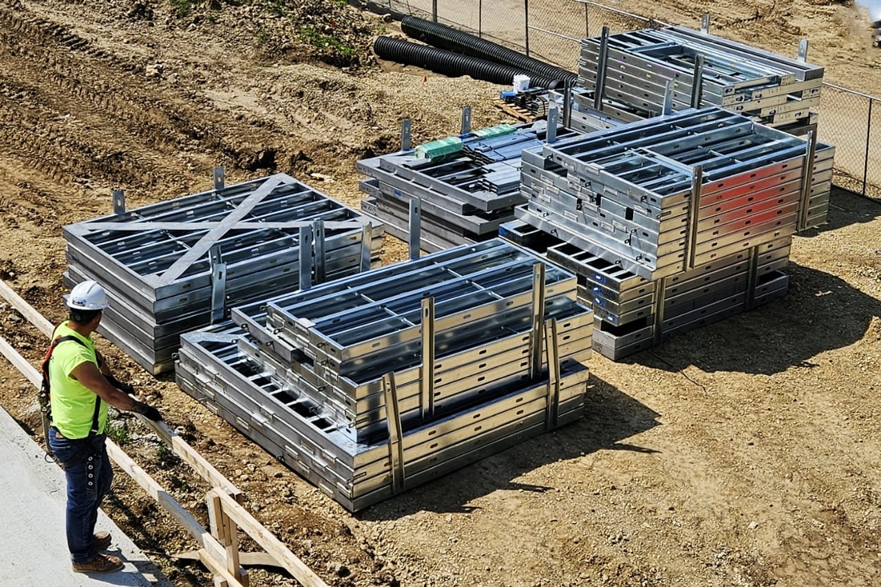 Steel Building Framing